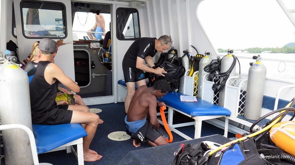 Spacious and comfortabel dive boat at big blue vanuatu dive boat diving port vila