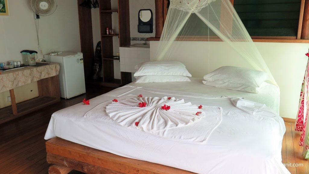Doublebed at fatboys resort gizo diving solomon islands