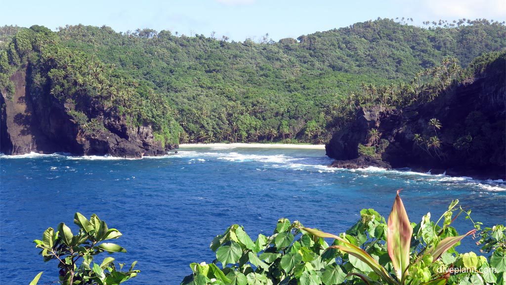 Fagamaa Bay from Turtle and Shark Lodge at the marine sanctuary in Turtle & Shark diving American Samoa by Diveplanit