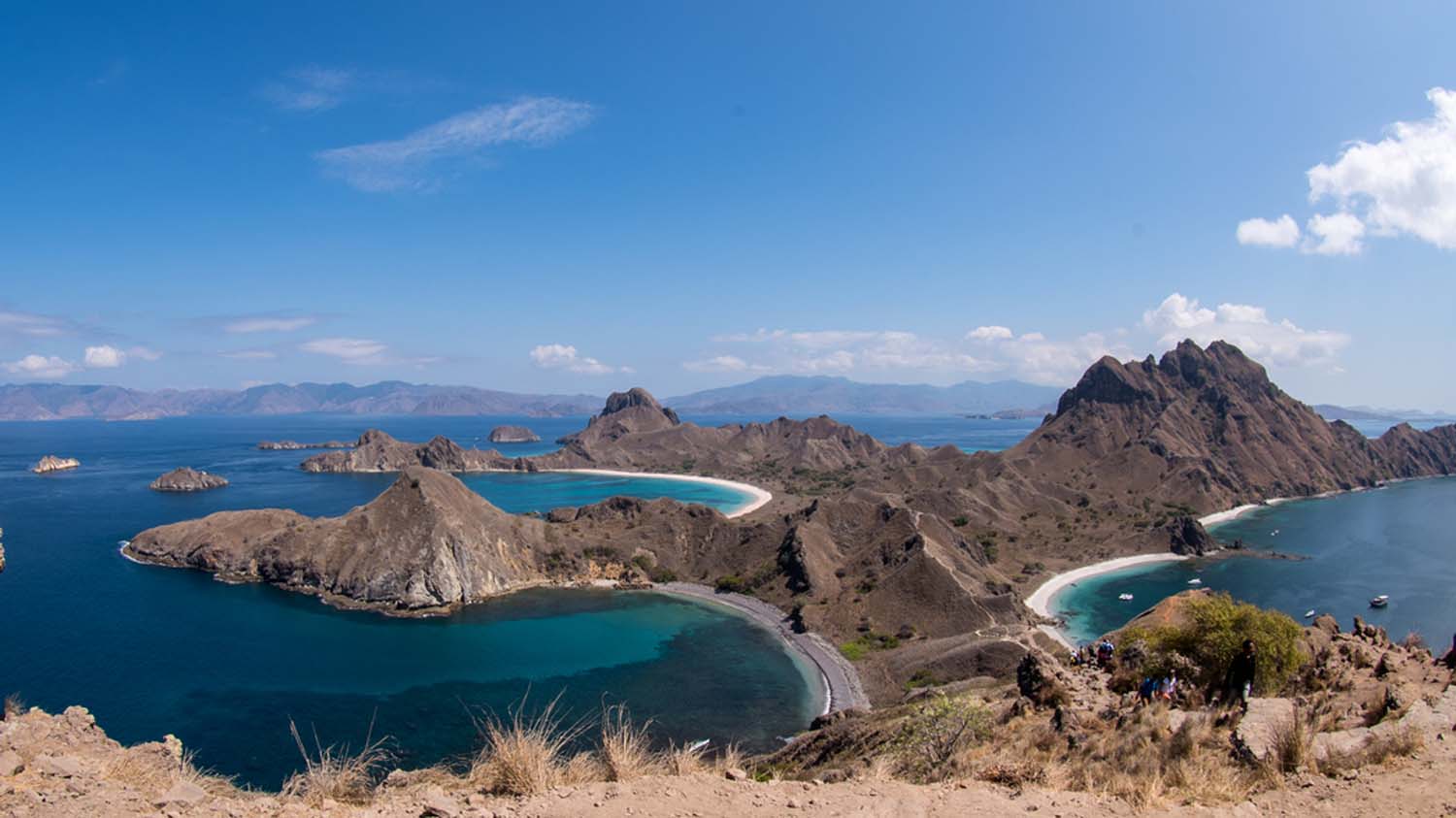 Dive Komodo Indonesia Padar Island credit Heather Sutton 4510