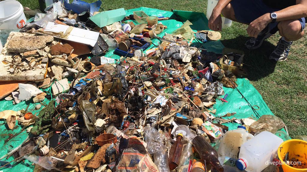 Tangaroa Blue: volunteers, communities & organisations that contribute data from rubbish collected during clean-ups for strategic source reduction programs