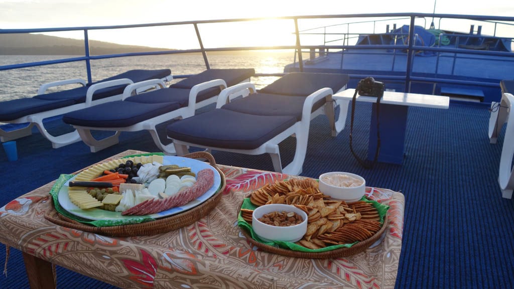 Bilikiki liveaboard florida and russell islands solomon islands sunset nibbles