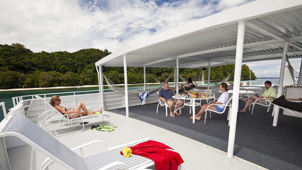 Rock Islands Aggressor offers cruises throughout Palau - Sundeck