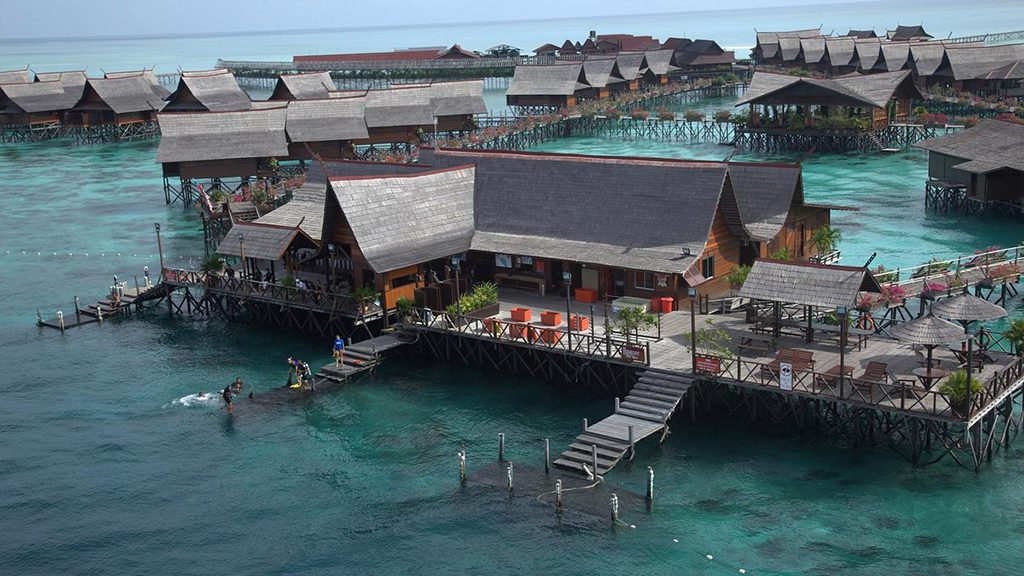 4 sipadan kapalai resort kapalai sabah borneo malaysia deck