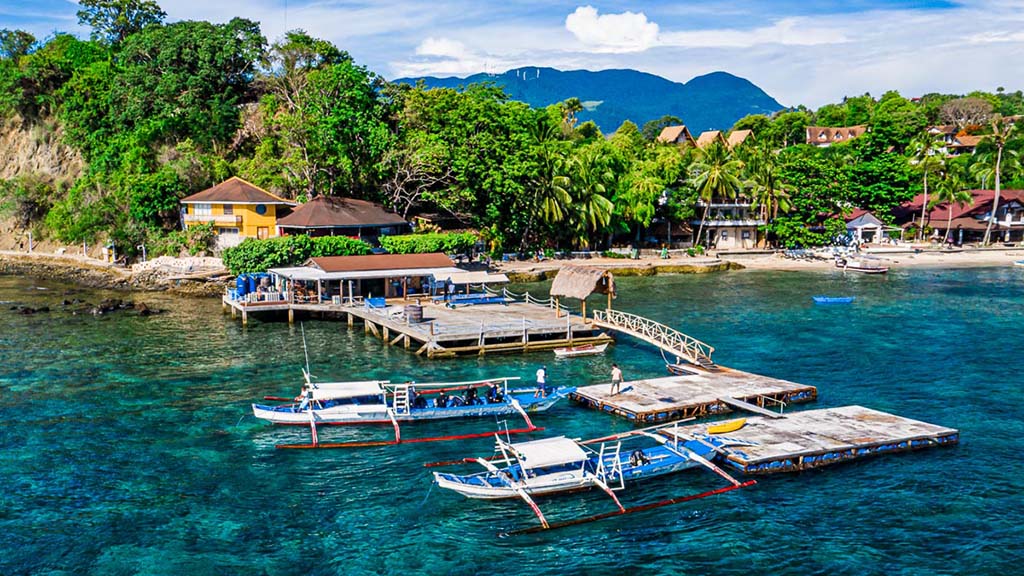 Asia divers @ el galleon resort, puerto galera, mindoro