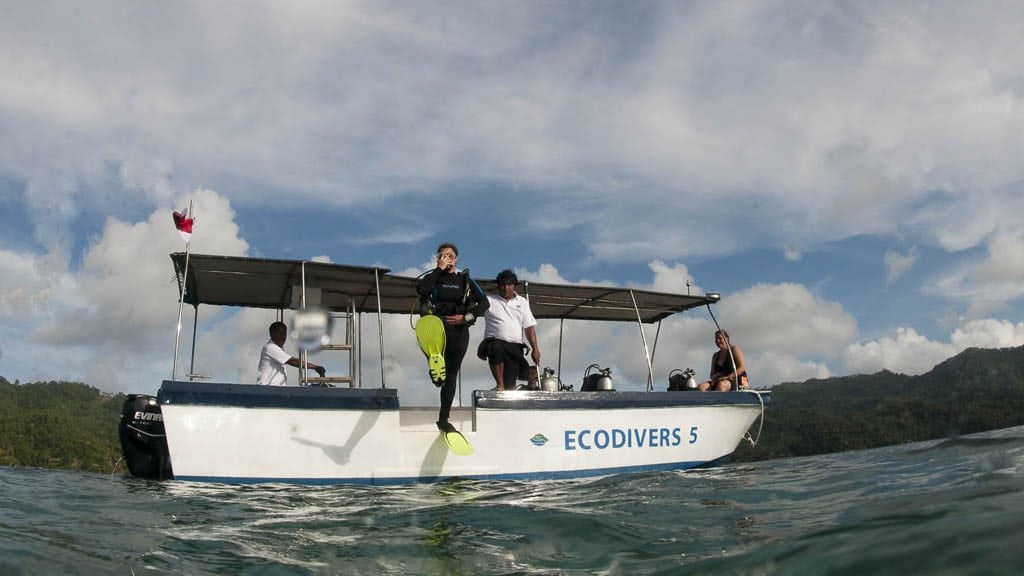 Eco divers resort lembeh north sulawesi indonesia speedboat