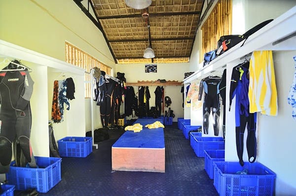 Buceo anilao beach dive resort batangas philippines equipment room