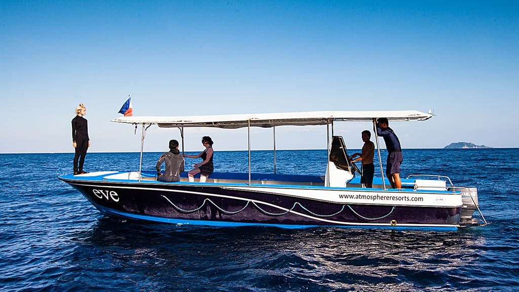 Atmosphere resort spa dauin near dumaguete philippines speed boat