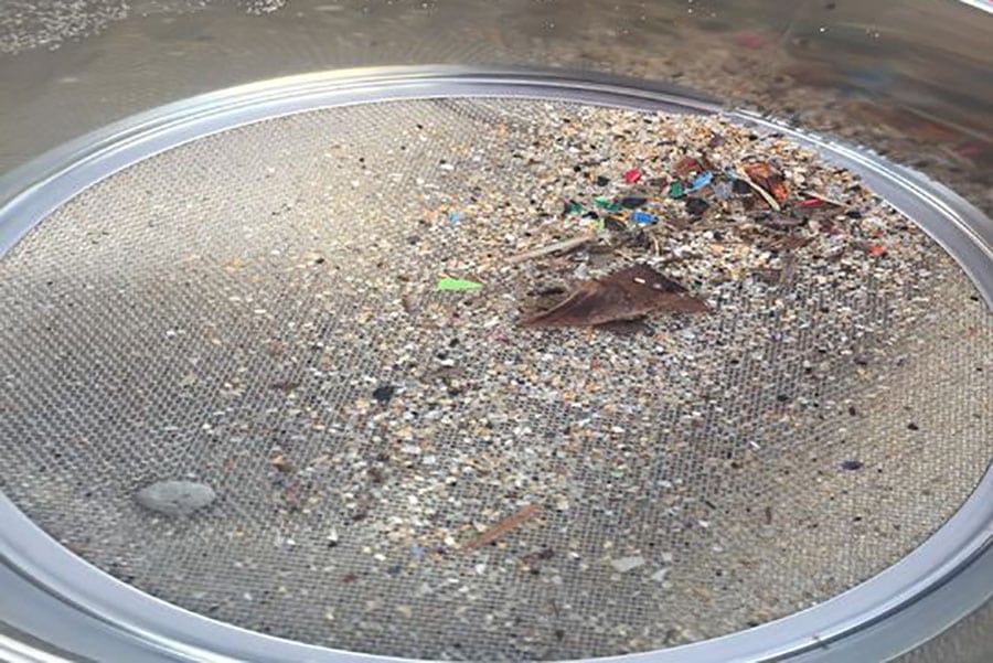 AUSMAP Microplastic pollution sample