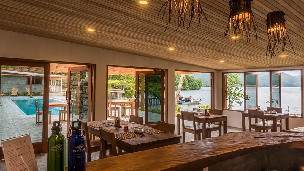 Thalassa Lembeh Dive Resort, Lembeh Island, North Sulawesi Restaurant 2