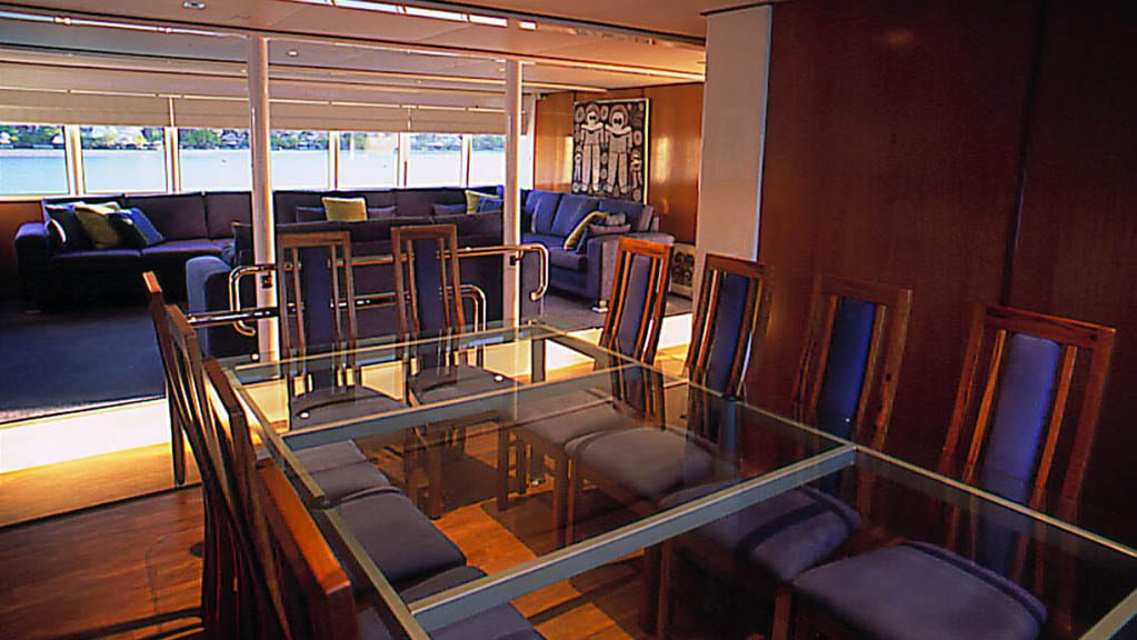 Great escape liveaboard rowley shoals australia dining area