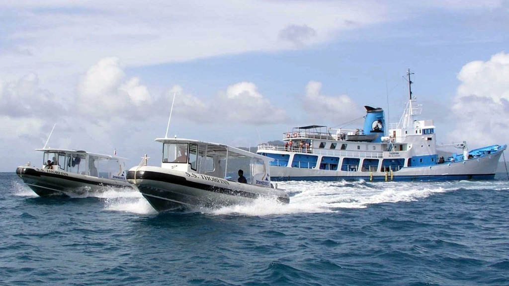 Ss thorfinn liveaboard truk tenders and boat