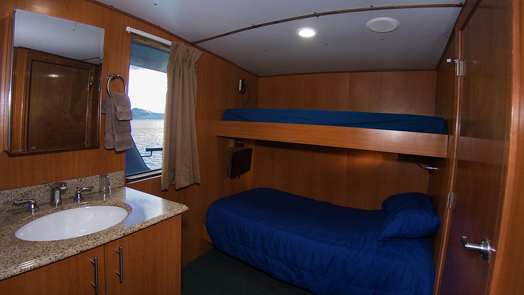 5 odyssey liveaboard Truk Micronesia single cabin