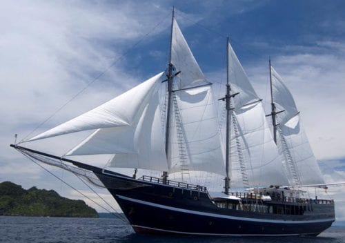 Dewi nusantara liveaboard under sail raja ampat indonesia mrec