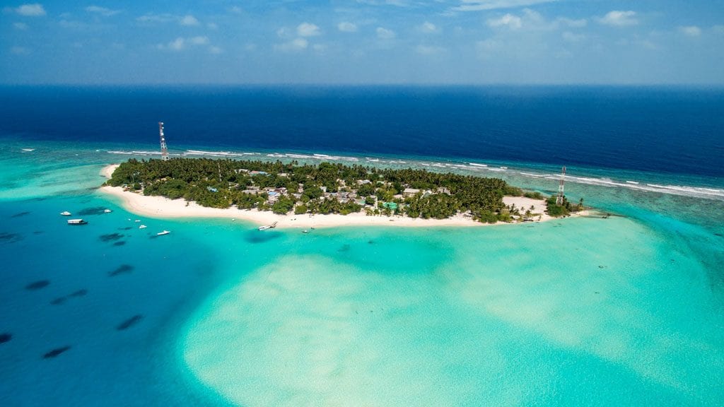 Fulidhoo dive | aerial