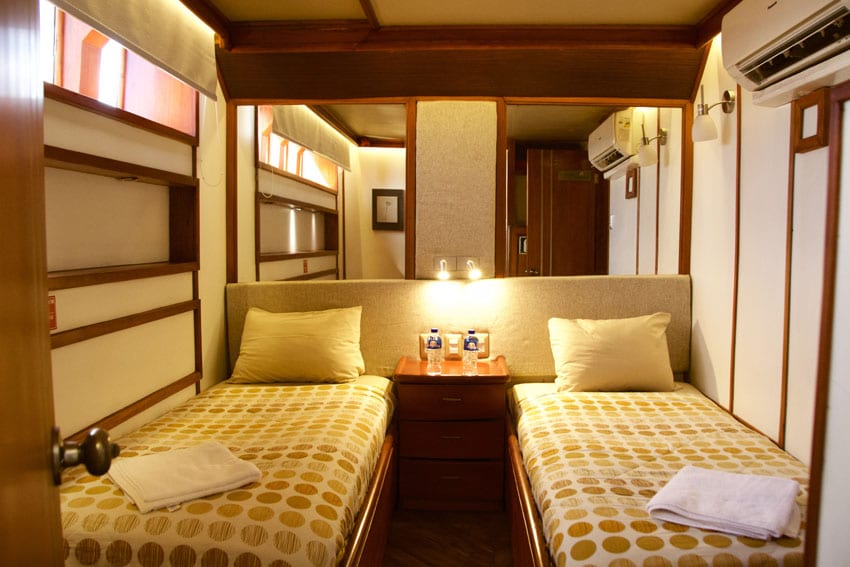 Humboldt explorer liveaboard galapagos islands twin cabin Humboldt explorer liveaboard galapagos islands twin cabin