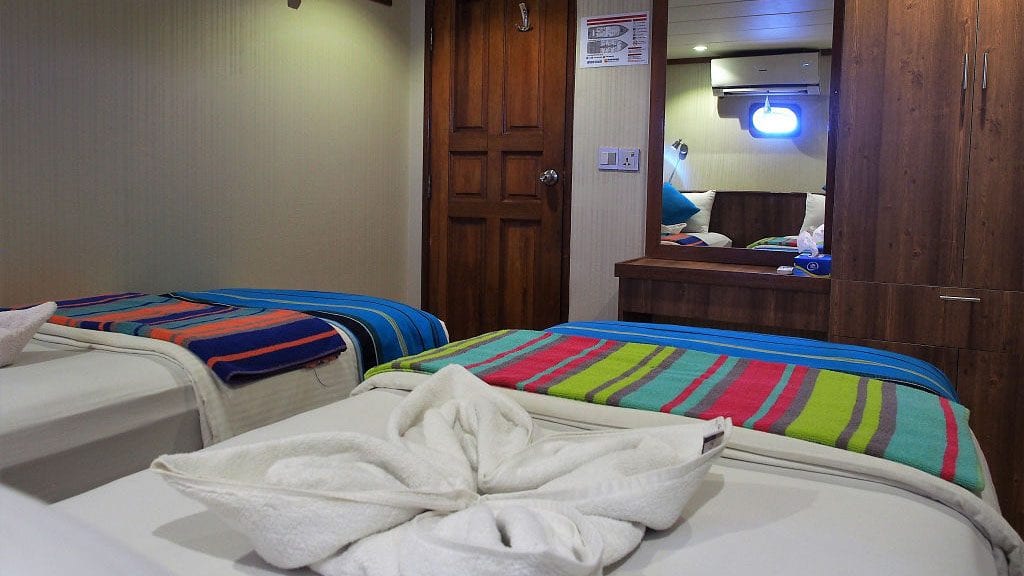 Emperor voyager liveaboard maldives twin cabin lower deck