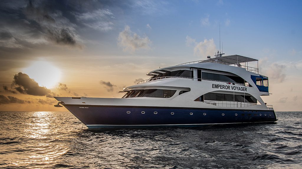 9 emperor voyager liveaboard central atolls maldives hero