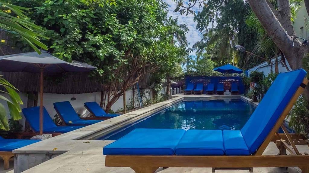 3 Dive Timor Lorosae, Dili, Timor Leste | Dive East Timor guest house pool