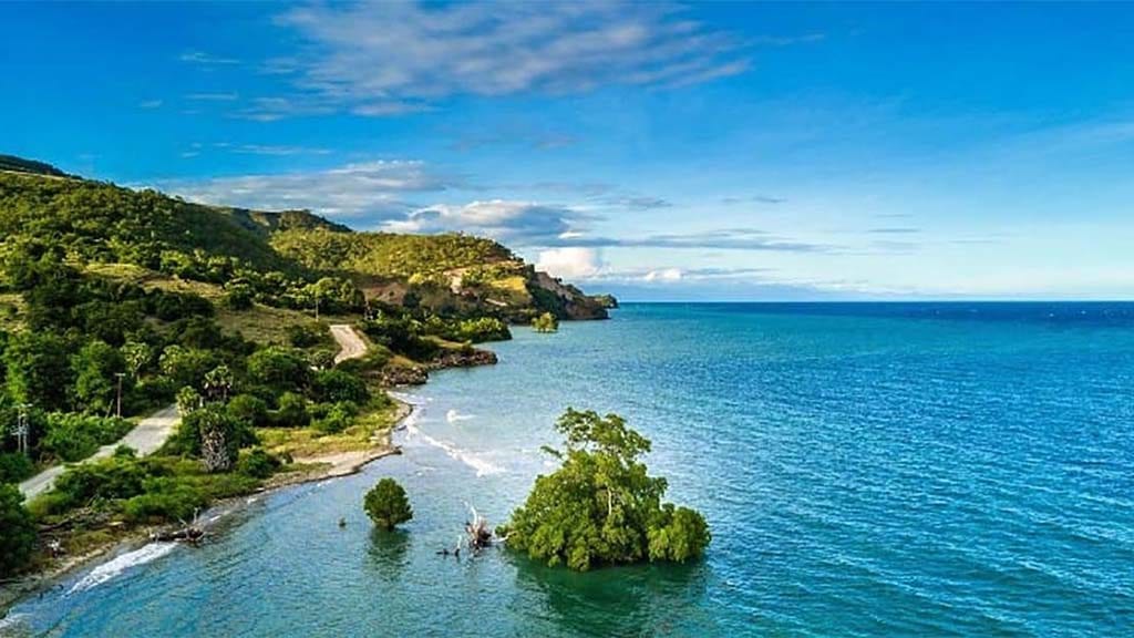 4 Atauro Dive Resort, Timor Leste – Dive Atauro Island coastline