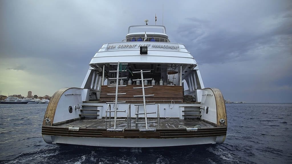 10 M/Y Grand Sea Serpent Liveaboard | Red Sea dive cruises stern