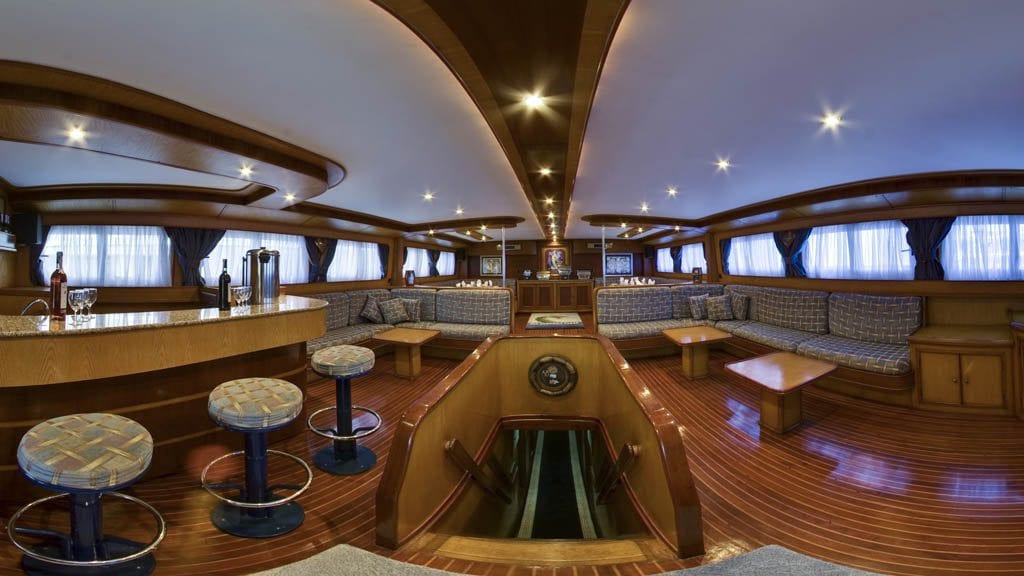 4 M/Y Excellence Liveaboard | Red Sea dive cruises sea salon