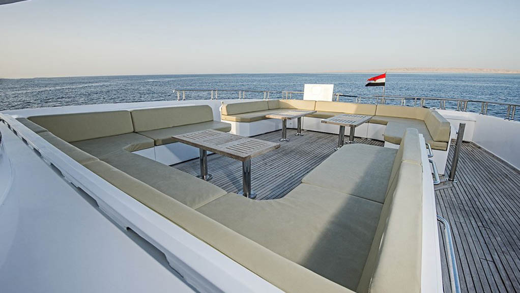 8 M/Y Grand Sea Serpent Liveaboard | Red Sea dive cruises bow seating area