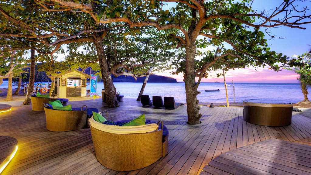 Mantaray Island Resort, Yasawa Islands, Fiji Islands main bure beachfront evening