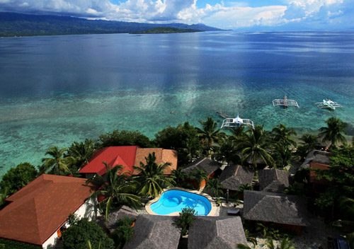 Magic Island Dive Resort Moalboal – a small, friendly resort with a congenial atmosphere, for diving the best dive sites in Moalboal Cebu Philippines
