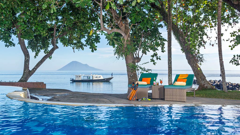 Murex Manado Dive Resort North Sulawesi Indonesia - Relax at Pool