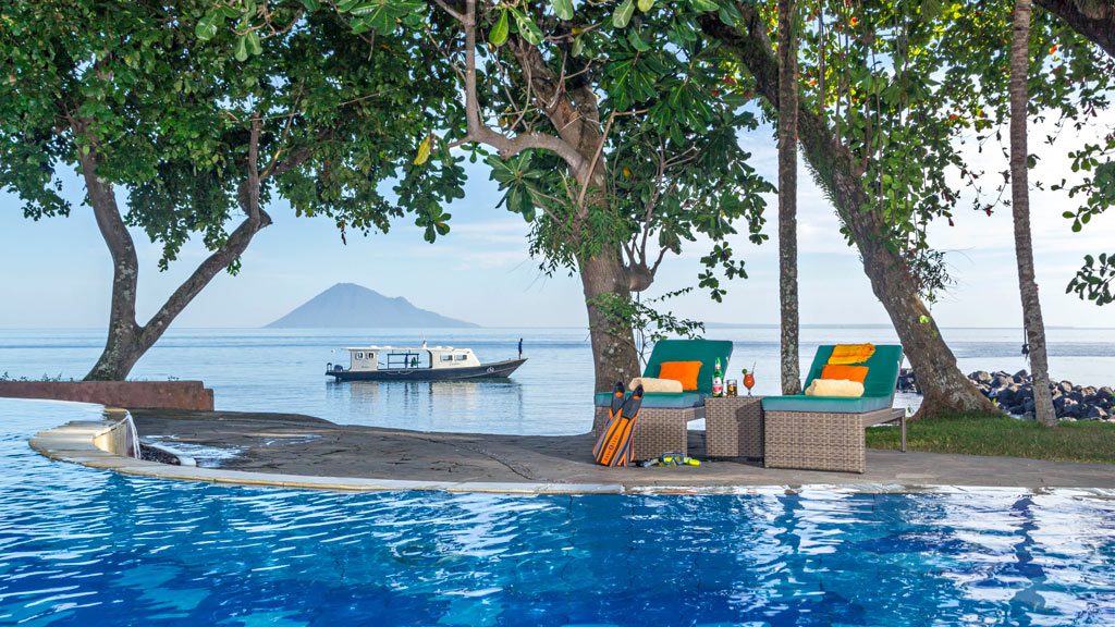 Murex Manado Dive Resort North Sulawesi Indonesia - Relax at Pool