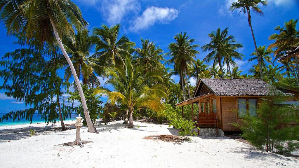 Agusta Eco Resort Agusta Island Raja Ampat Indonesia - Superior Bungalow Beach