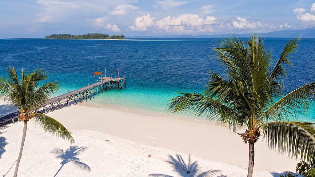 Agusta Eco Resort Agusta Island Raja Ampat Indonesia - Beach Jetty