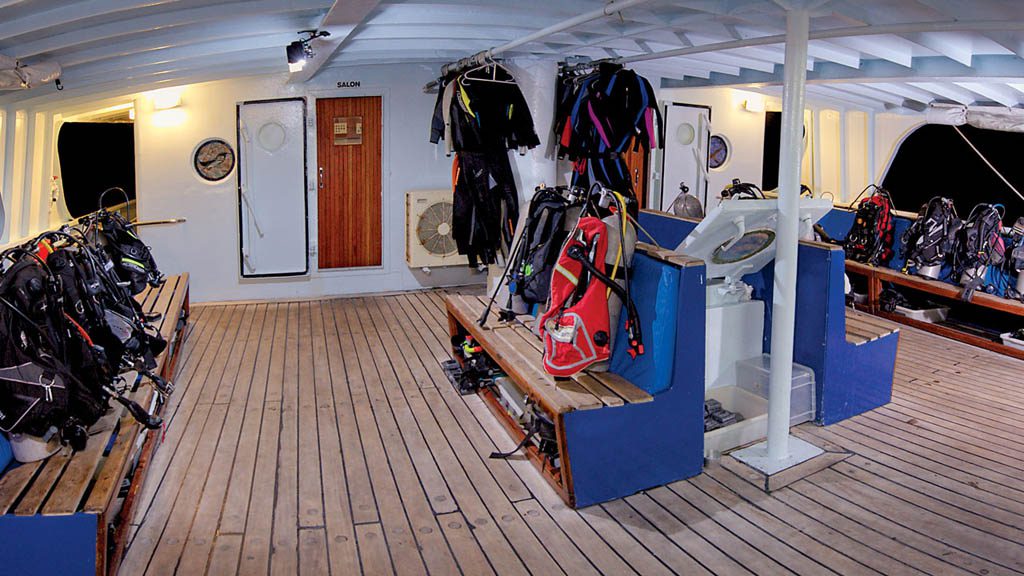 Nai’a Liveaboard, Lautoka, Fiji - Dive Deck