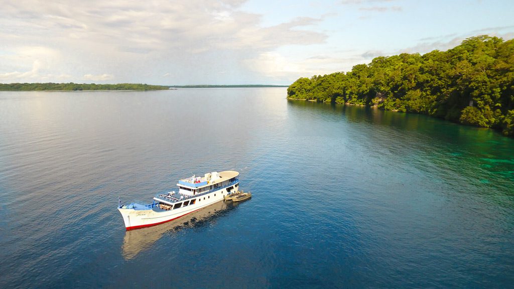 Bilikiki Liveaboard Florida and Russell Islands Solomon Islands