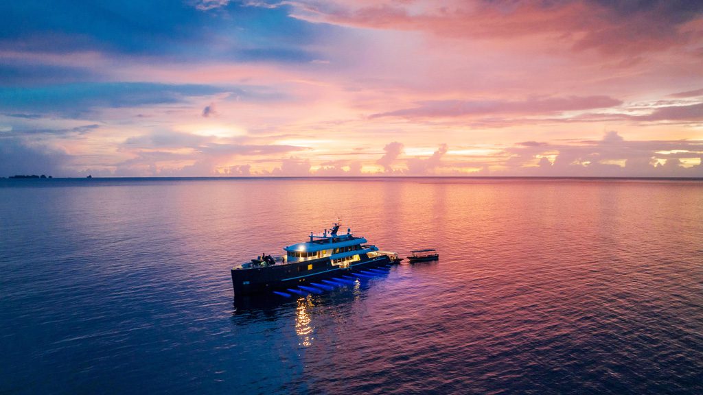 M/Y Black Pearl Liveaboard, Palau, Micronesia