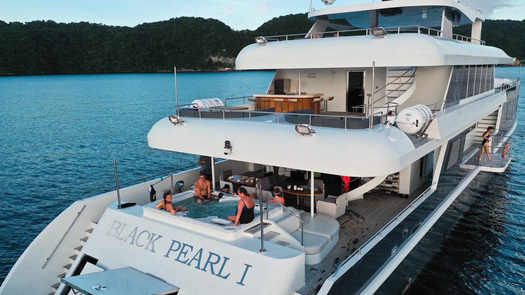 M/Y Black Pearl Liveaboard, Palau, Micronesia