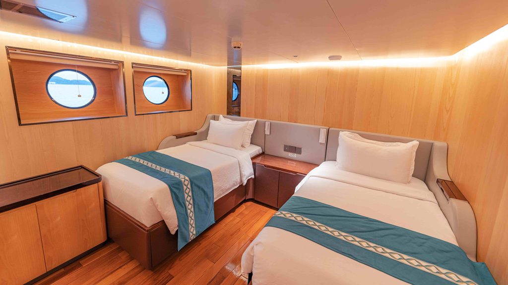 29 my black pearl liveaboard palau micronesia deluxe lower deck 1