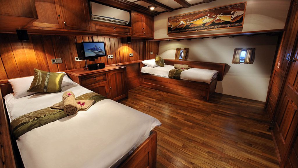 3 Palau Siren Liveaboard Palau twin share cabin