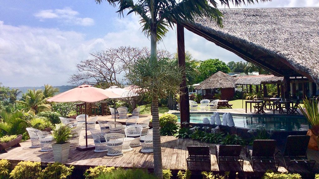 1 deco stop lodge Santo Vanuatu pool area restaurant