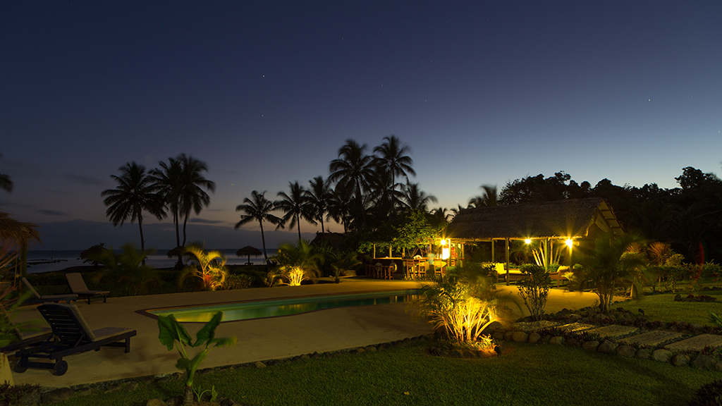 12 waidroka bay resort coral coast Fiji resort at night