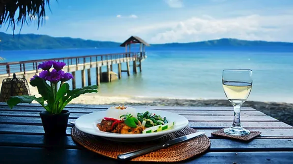9 spice island divers ambon indonesia dining