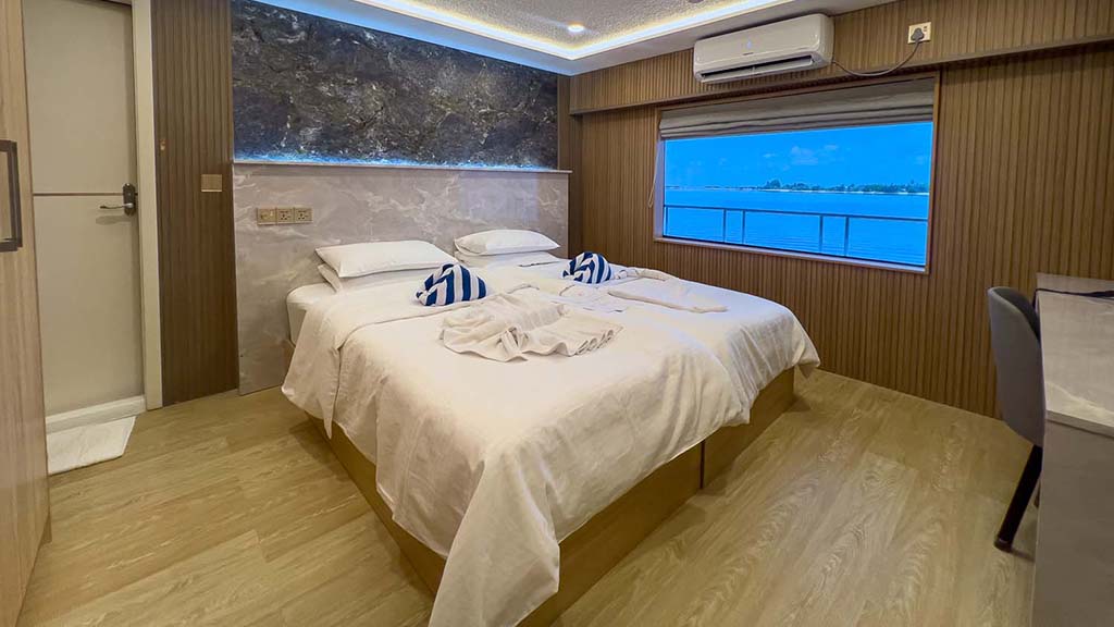 0 maldives master liveaboard superior convertible twin cabins