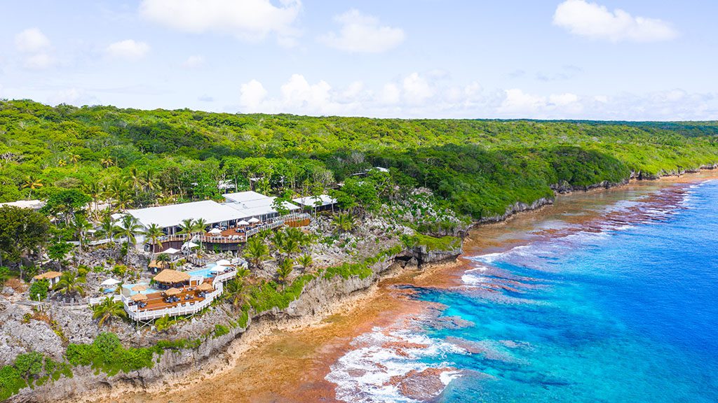 11 scenic matavai resort dive niue hero