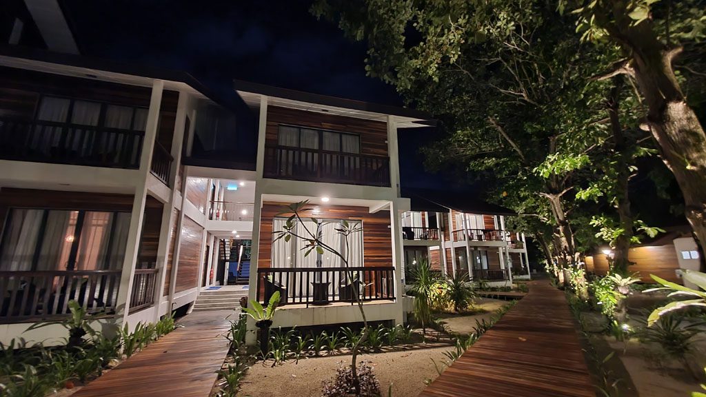 11 borneo divers mabul malaysia luxury villa at night