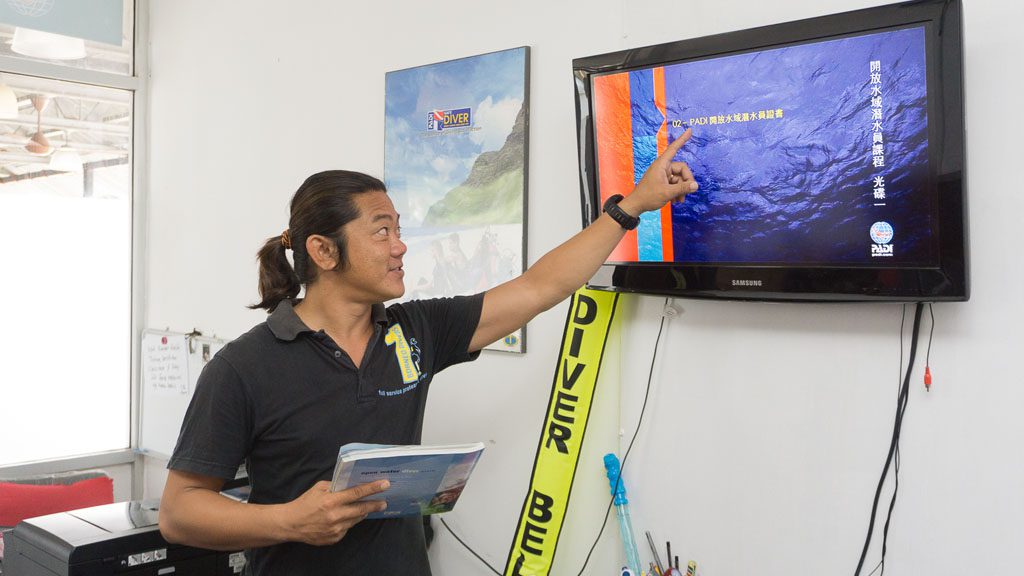 28 borneo divers mabul malaysia padi open water course