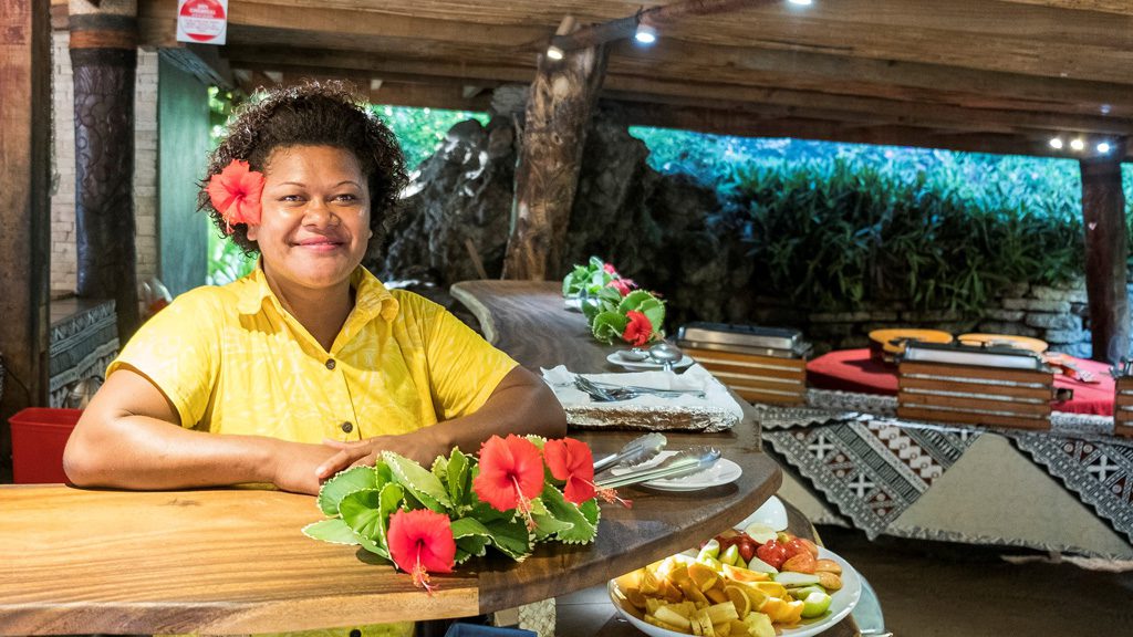 12 barefoot kuata island resort yasawa fiji al fresco dining 2