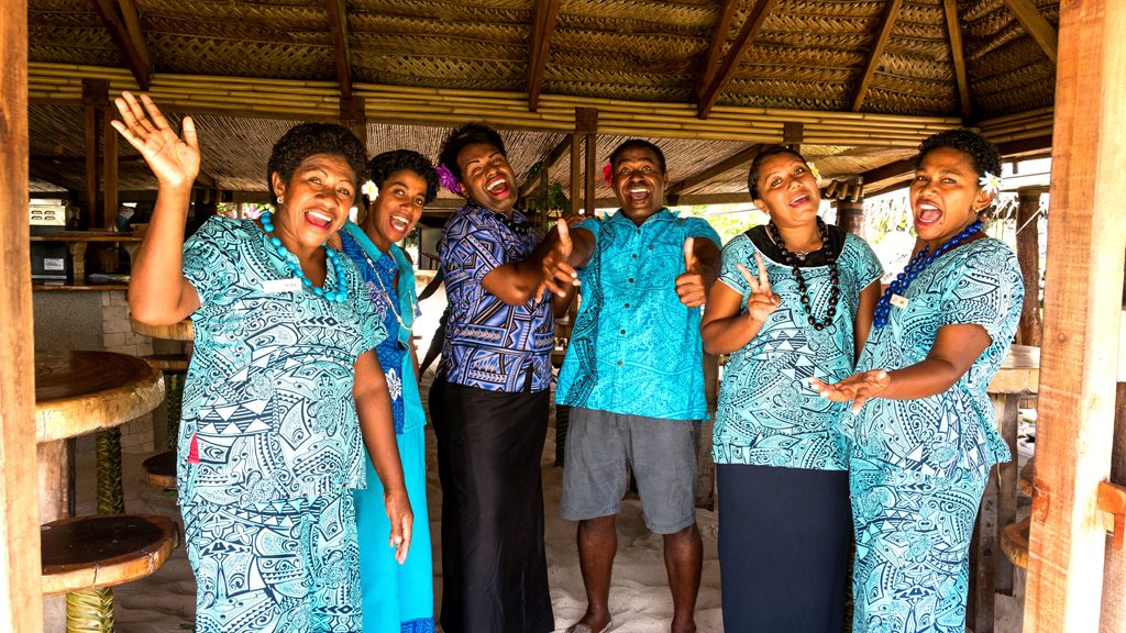 23 barefoot kuata island resort yasawa fiji mataqali family 2