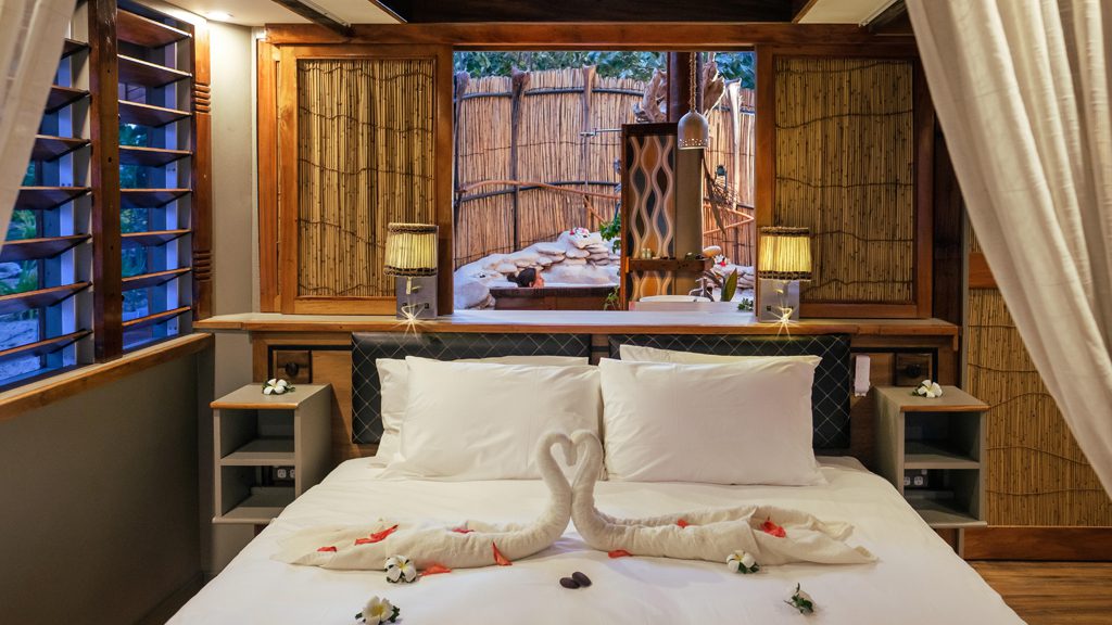 35 barefoot kuata island resort yasawa fiji new beachfront bure internal