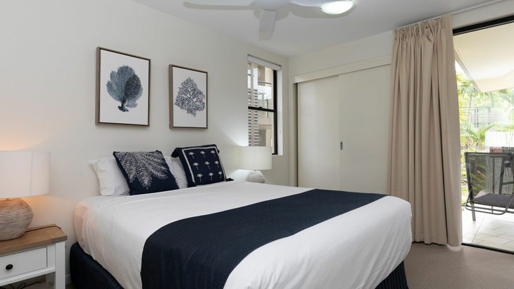 21 1770 lady musgrave island southern great barrier reef australia agnes water beachclub bedroom